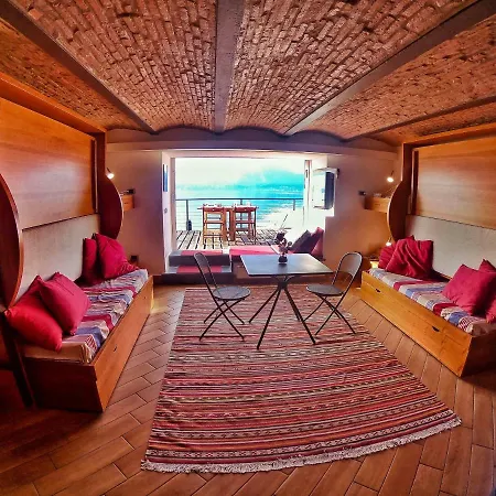 Pieds Dans L'eau Casa vacanze